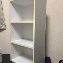 【11月14日13時以降または15日】白い3段棚の画像