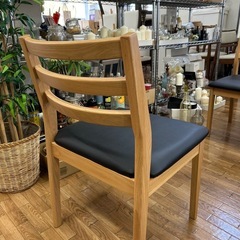 モデルルーム展示品オーク無垢ダイニングチェア4脚の画像