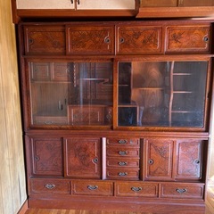 レトロ茶タンスの画像