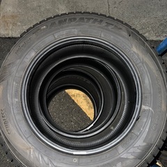 TOYO スタッドレスタイヤ　4本の画像