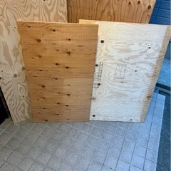 新品コンパネ　９枚　プラス半分カットありの画像