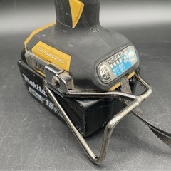 156【動作品】makita 充電式インパクトドライバ バッテリー3個付 18V 6.0Ah 充電器・ケース付 マキタTD173D 動作確認済み イエローの画像