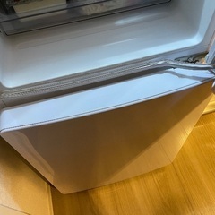 【お譲り先決まりました】ハイアール 2ドア冷蔵庫（173L）11月30日までの画像