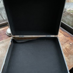 アタッシュケース　鍵無し　汚れめくれありの画像