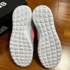 adidasスリッポン21.5cmの画像