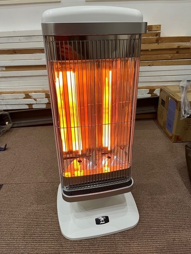 2019年製　アラジングラファイトヒーター　CAH-2G10B