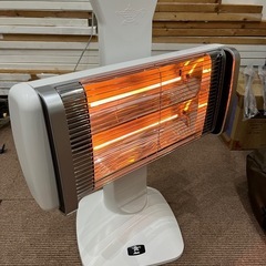 2019年製　アラジングラファイトヒーター　CAH-2G10Bの画像