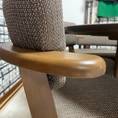 ダイニングテ－ブルの画像