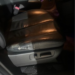 エスティマハイブリッドの画像