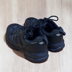 URBAN TRADITION 防水 スニーカー 24.5cm 黒の画像