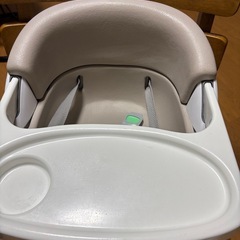 ベビーチェア
の画像