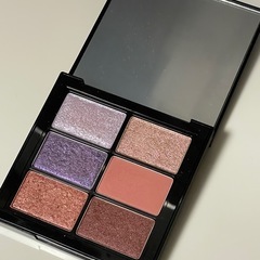 【ほぼ新品】シュウウエムラ　セーラームーンコラボアイシャドウの画像