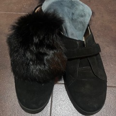 値下げ‼️ファースニーカー23cmの画像