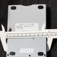 定型コメントNG富士通★FDDユニット★FMFD-51S★本体のみ★台座無し★詳細=掲載画像参照★質問NG★逆光撮影★返品不可★初回コメントでご希望日時、交渉金額が未記載時は既読スルー★決定者様のみお返事★24時間対応★お返事は可能な限り迅速★最大で12時間以内の画像