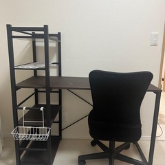 【デスク＋チェア付き】一体型収納棚付き 学習机／作業机の画像