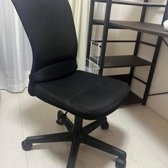 【デスク＋チェア付き】一体型収納棚付き 学習机／作業机の画像