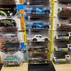 ホットウィール　ワーゲン　フォード　ミニカー　トミカ
の画像