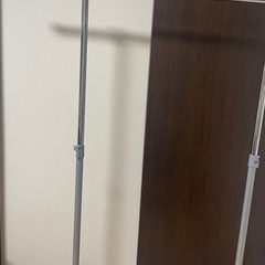 ハンガーラックの画像