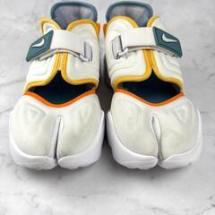 【美品】NIKE ナイキ 足袋 スニーカー 24 ホワイト スリッポンの画像