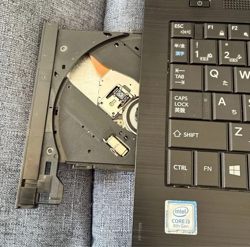 TOSHIBA dynabook B65/EP 第8世代 Core i3 8GB SSD256GB Office2021付