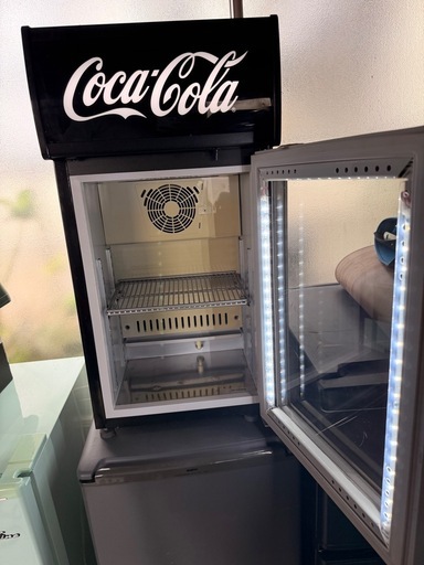 コカコーラ冷蔵庫