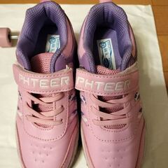 21センチ　ローラーシューズとローラースケートの画像