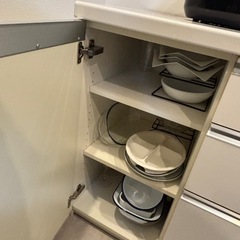 【PAMOUNA】キッチンカウンター　キッチンボード　棚　白　スムースクローズ　高級品の画像