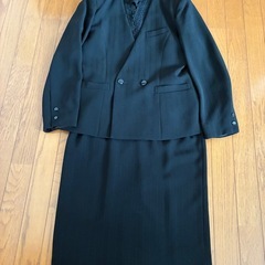 フォーマル礼服3点セット11号の画像