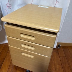 デスクワゴンの画像