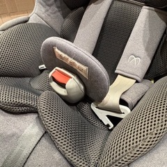 エールべべ　クルット nt2 2019年製　チャイルドシートの画像