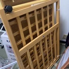 ヤマサキ　ベビーベッドの画像