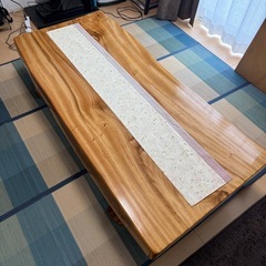 檜つく机の画像