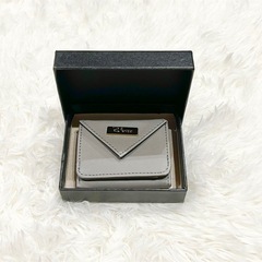 Disney プライズ品 ミニ財布
の画像