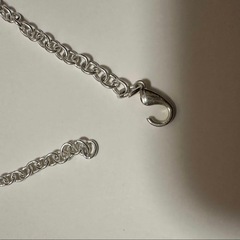 ウェディングアクセサリー ティアラ&イヤリング&ネックレスの画像