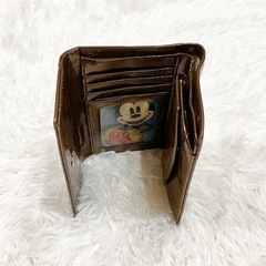 Disney ミッキー 三つ折財布 の画像