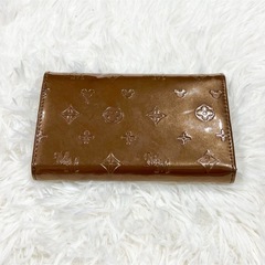 Disney ミッキー 三つ折財布 の画像