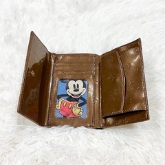 Disney ミッキー 三つ折財布 の画像