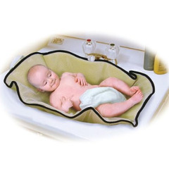 赤ん坊カンパニー 安心・やわらか沐浴マット 1個 新生児 お風呂の画像
