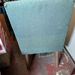 無料　1人掛け椅子　エメラルドグリーン　レトロの画像