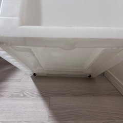 四段ボックス　衣装ケース　白　コマつきの画像