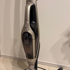 HITACHI コードレス掃除機　PV-BE200の画像