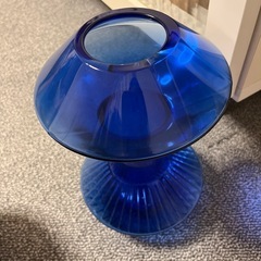 IKEA イケア　ブルーの花瓶の画像