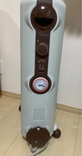 デロンギオイルヒーターJR0812-BR　