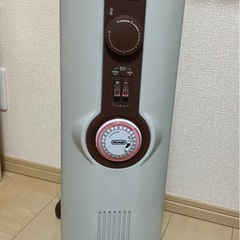 デロンギオイルヒーターJR0812-BR　の画像