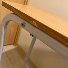 ベッド用　テーブルの画像