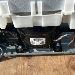 AQUA ノンフロン冷凍冷蔵庫　2019年製　グレーの画像