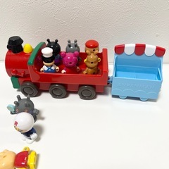 決まりました[バンダイ(BANDAI)] アンパンマン アンパンマンはじめてハウスドールセット SLマンと8人のなかまたちの画像