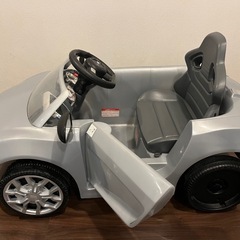 子供用電動乗用カート アウディAudi R8 スパイダーの画像