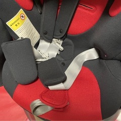 Aprica ディアターン　チャイルドシート バウンシングレッドの画像