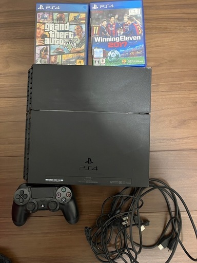 ムラ　プレステ4 本体　ソフト付